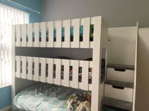 Triple bunk bed with storage