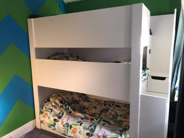 triple bunk bed with steps