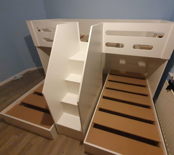 m shape triple bunk beds