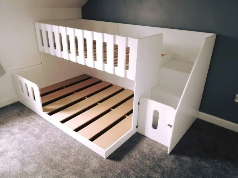 Standard Triple Bunk Bed Sleeper