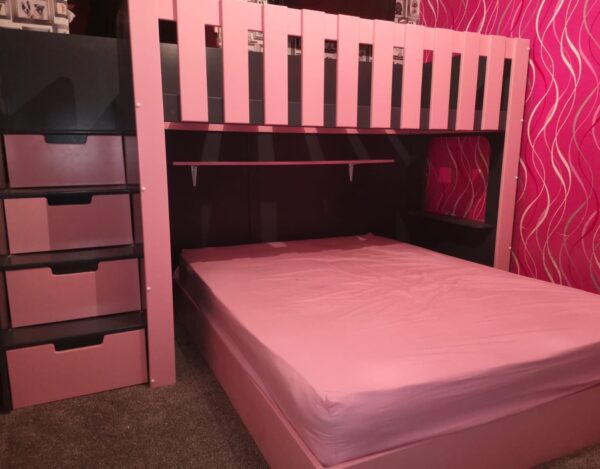 Double Deluxe - bunk bed with double bed on bottom - Image 17