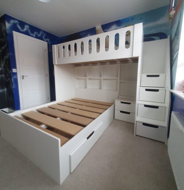 Double Deluxe - bunk bed with double bed on bottom - Image 2